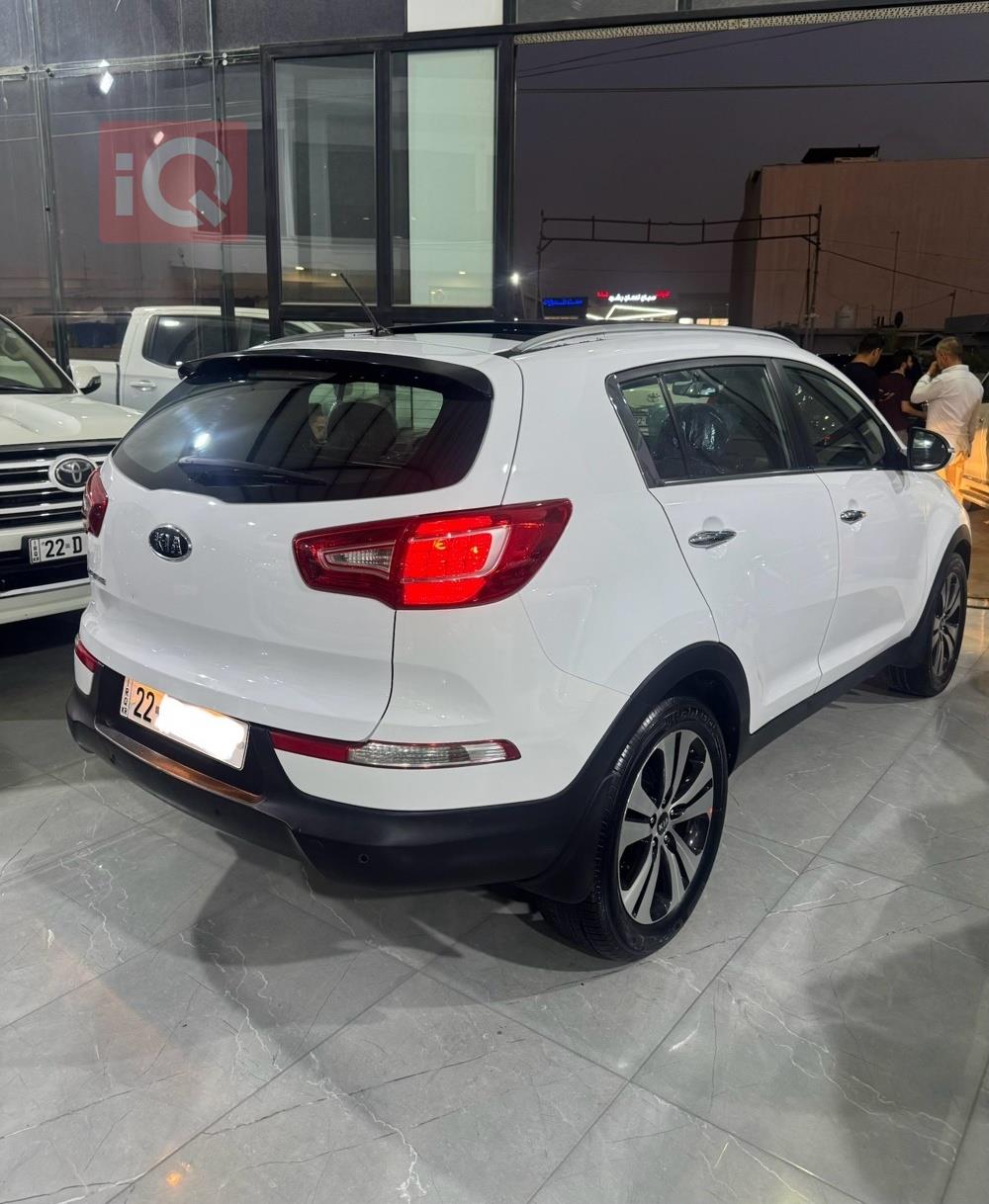 https://cdn.iqcars.io8df69af1-4b75-4463-bd35-27905bb6201e_4.jpg